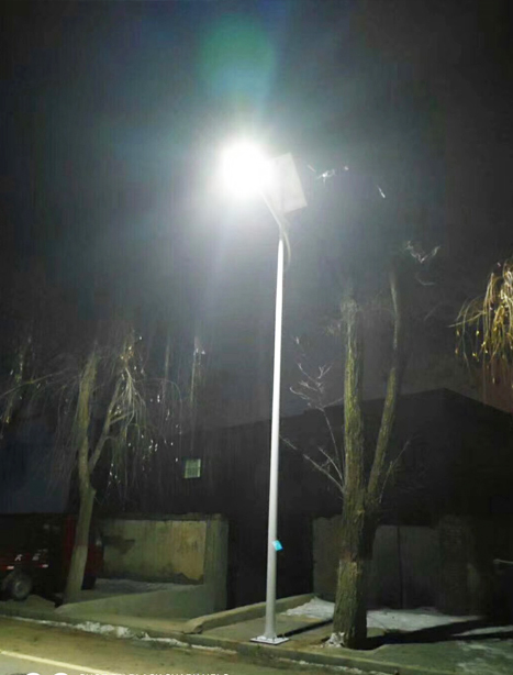 积石山县沙湾太阳能路灯项目