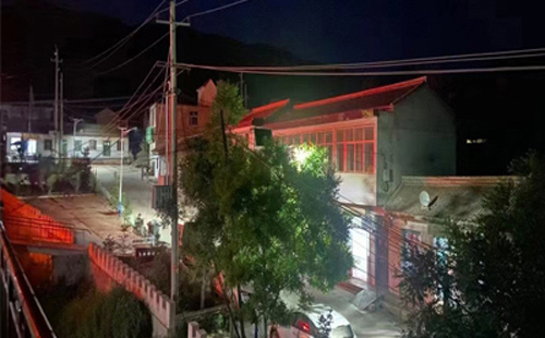 沙湾太阳能路灯在暴雪天气下的应对策略